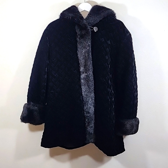 Alpine Studio Jackets & Blazers - Alpine Studio partial faux fur silk mix plus size coat
